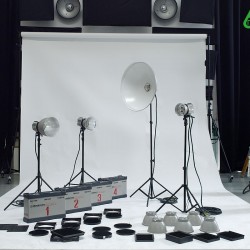 ambiente_studio_rent_elinchrom